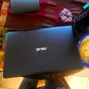 Asus 2017
